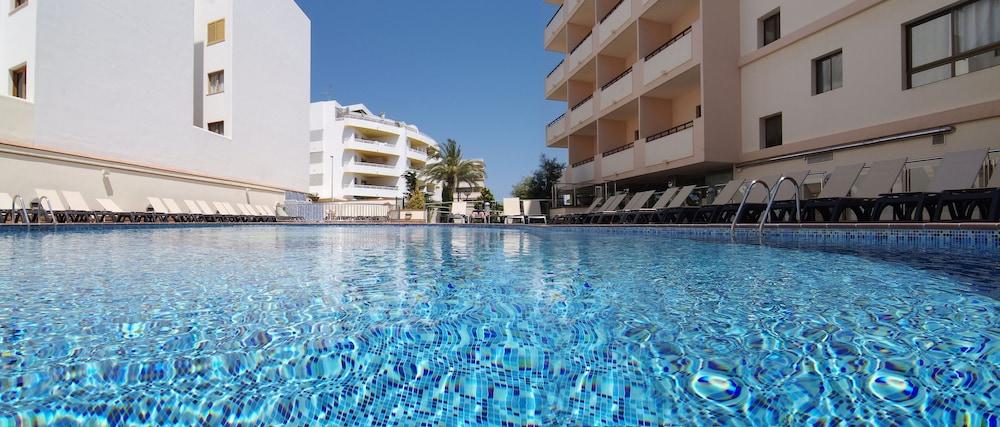 Invisa Hotel La Cala (Adults Only) Santa Eulària des Riu Εξωτερικό φωτογραφία